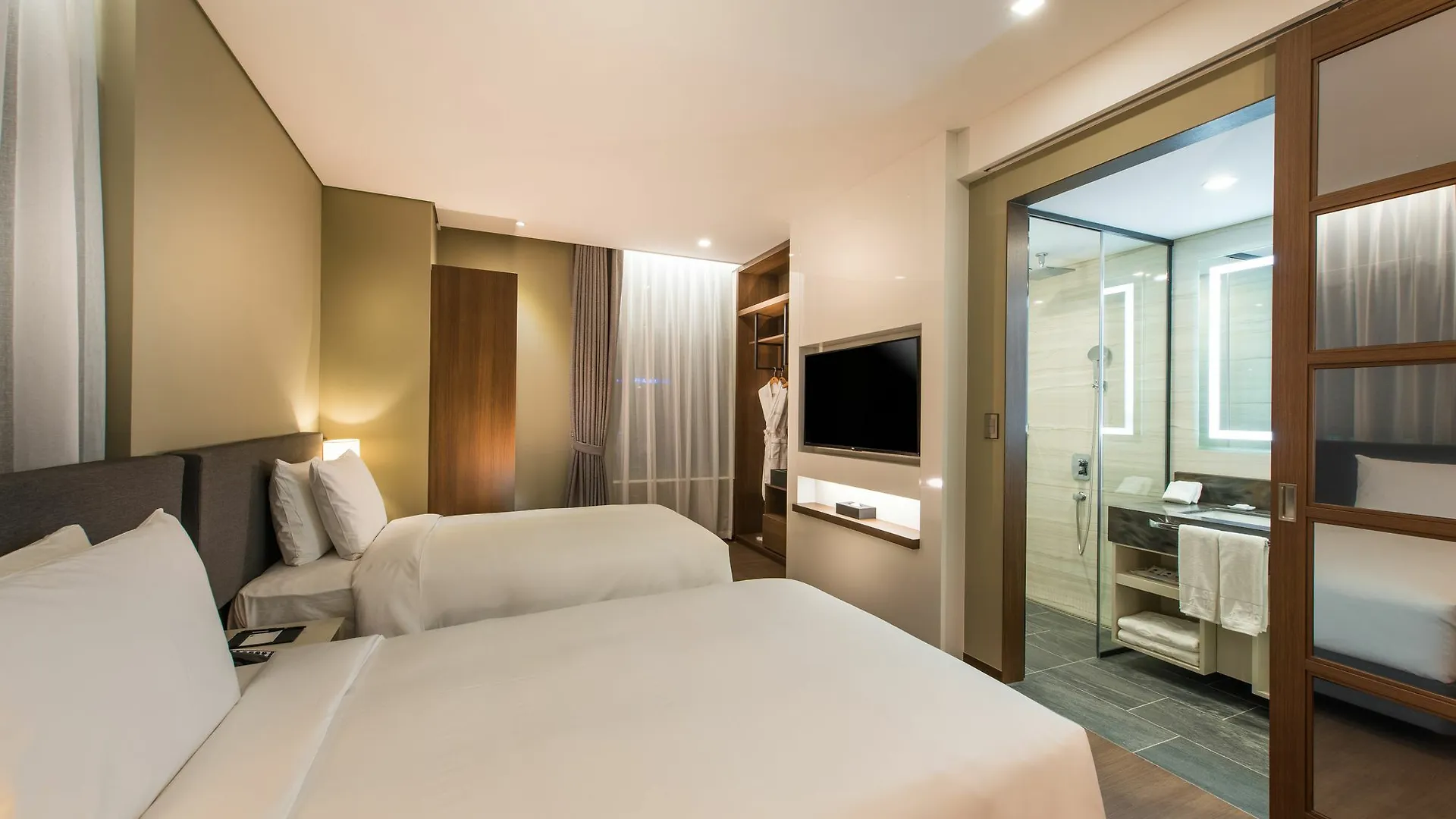 Ena Suite Hotel Namdaemun Seúl 4*,  Corea del Sur